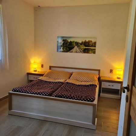 Apartman Sara Lipno nad Vltavou Luaran gambar